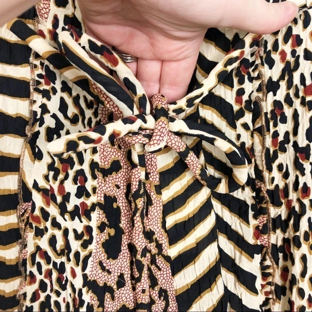 Nanushka Luma Pleated Printed Pants in Grannimal Leopard Casual Cropped - Picture 6 of 6